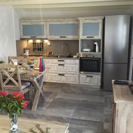 Lavish Suites Agios Ioannis Diakoftis Eksteriør bilde