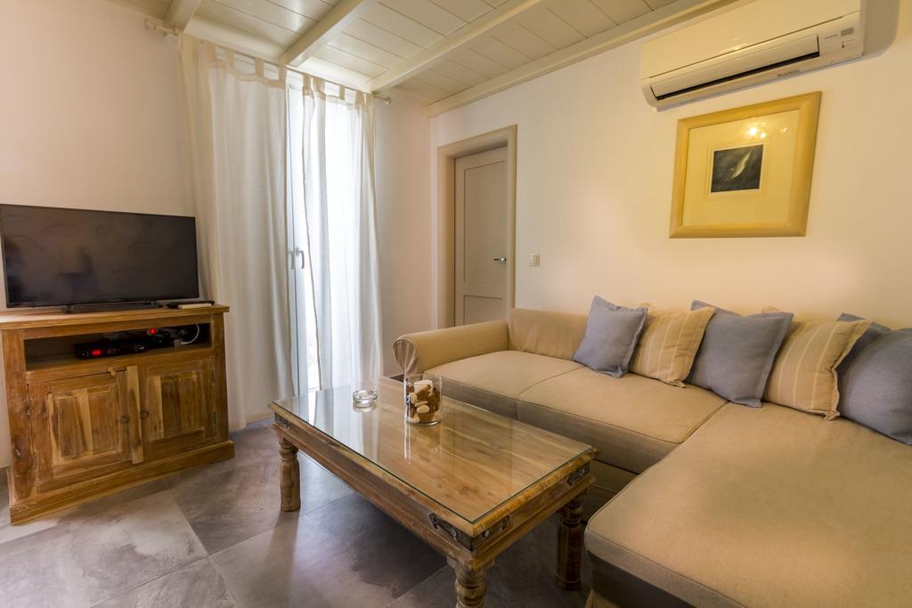 Lavish Suites Agios Ioannis Diakoftis Eksteriør bilde